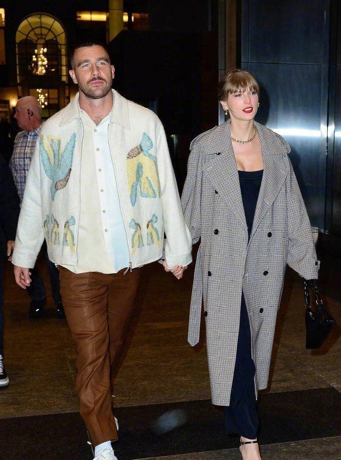 爱游戏-德约科维奇意外战胜SKT，持续失利引爆全场！赛场气氛高涨的简单介绍