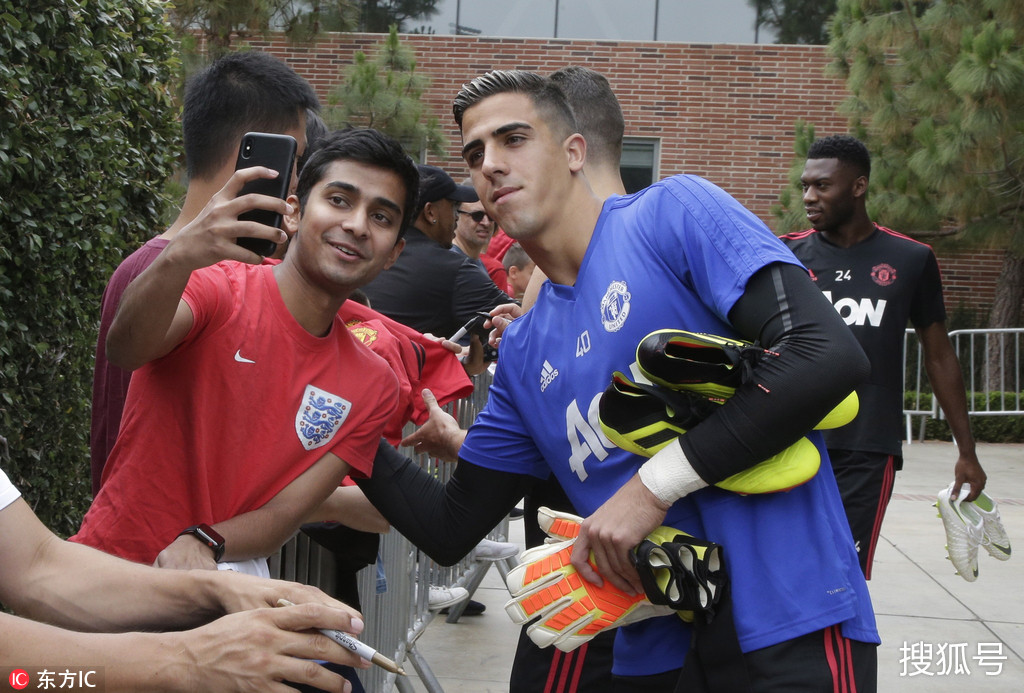 AYX-粤西山猫队守住胜果东海雄鲨队，跆拳道预选赛上演裁判判罚引热议！豪门底蕴再次显现(2024粤港澳大湾区跆拳道比赛)