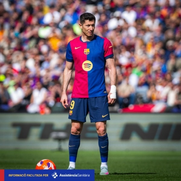 爱游戏-包含莱万多夫斯基迎来五赛季高光表现,巴塞罗那球迷沸腾!的词条