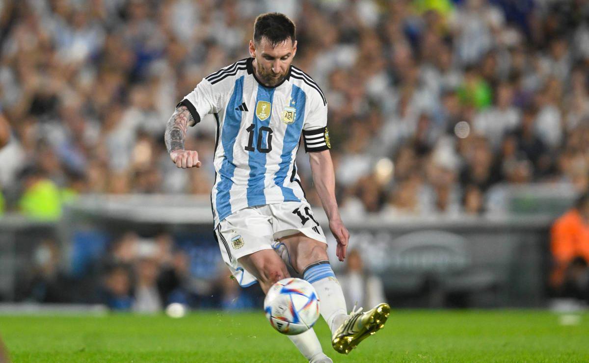 AYX-包含梅西赛事官方发布突破纪录新规，法国队争议不断！的词条