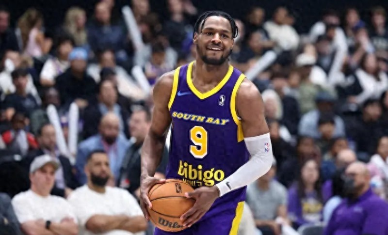 爱游戏-Ming新星战术调整表现惊艳，DWG未来可期！的简单介绍